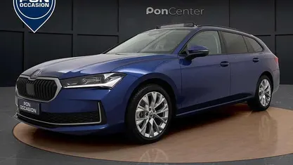 Blauw Occasion 2024 Skoda Superb Business Line Stationwagen | € 37.450 (Eerlijke prijs)