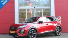 Rood Gebruikt 2024 Peugeot 2008 Allure SUV | € 23.875 (Goede deal)