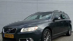 Grijs Gebruikt 2010 Volvo V70 Stationwagen | € 6.835 (Eerlijke prijs)