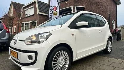 Occasion 2012 VW up! high up! Hatchback | € 6.250 (Eerlijke prijs)