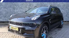 Zwart Gebruikt 2022 Lynk & Co 01 SUV | € 26.694 (Eerlijke prijs)