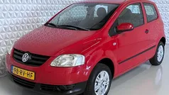 Rood Gebruikt 2005 VW Fox Trendline Hatchback | € 1.999 (Eerlijke prijs)