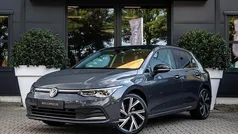 Gebruikt 2022 VW Golf VIII Style Hatchback | € 26.950 (Eerlijke prijs)