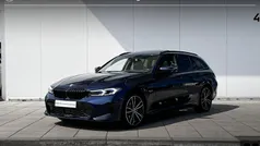 Blauw Gebruikt 2023 BMW 330e M Sport Stationwagen | € 43.900 (Super prijs)