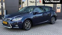 Blauw Gebruikt 2018 Lexus CT200h Business Edition Hatchback | € 16.995 (Eerlijke prijs)