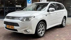 Wit Gebruikt 2014 Mitsubishi Outlander Edition SUV | € 11.999 (Eerlijke prijs)