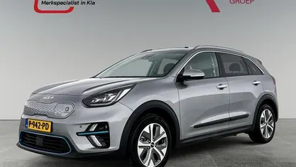 Occasion Kia e-Niro 150 kW (204 PK) 2022 Grijs (metallic) SUV