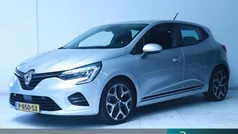 Grijs Gebruikt 2021 Renault Clio V Zen Hatchback | € 17.040 (Eerlijke prijs)