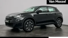 Blauw Gebruikt 2024 Fiat 600 Urban SUV | € 27.900 (Eerlijke prijs)