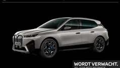 Grijs, metallic lak Gebruikt 2023 BMW iX Comfort Edition SUV | € 53.500 (Eerlijke prijs)