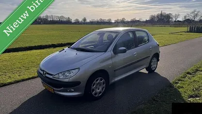 Occasion Peugeot 206 88 PK (64 kW) 2004 Hatchback