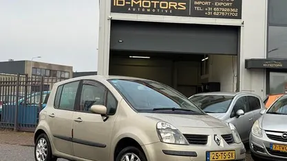 Occasion Renault Modus Dynamique 98 PK (72 kW) 2007 Beige MPV