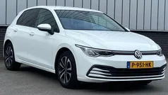Gebruikt 2021 VW Golf VIII Hatchback | € 22.950 (Eerlijke prijs)