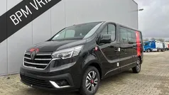 Zwart Nieuw 2024 Renault Trafic Van | € 33.750 (Eerlijke prijs)