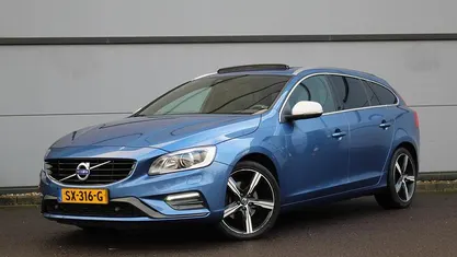 Occasion Volvo V60 Business Edition 2018 Blauw Stationwagen