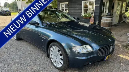 Blauw Gebruikt 2004 Maserati Quattroporte Sedan | € 12.900 (Eerlijke prijs)