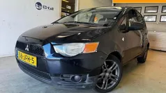 Zwart Gebruikt 2009 Mitsubishi Colt Inform Hatchback | € 1.995 (Eerlijke prijs)