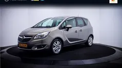 Gebruikt 2015 Opel Meriva Design Edition MPV | € 7.450 (Eerlijke prijs)