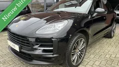 Zwart, metallic lak Gebruikt 2020 Porsche Macan SUV | € 56.950 (Eerlijke prijs)