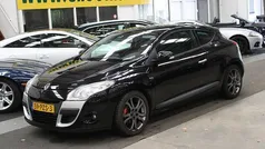 Zwart Gebruikt 2011 Renault Mégane Coupé Bose Edition Coupé | € 4.444 (Eerlijke prijs)