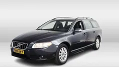 Grijs Gebruikt 2009 Volvo V70 Momentum Stationwagen | € 9.900 (Super prijs)