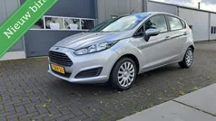 Grijs Gebruikt 2015 Ford Fiesta Ambiente Hatchback | € 5.750 (Eerlijke prijs)