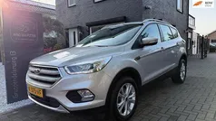 Gebruikt 2019 Ford Kuga Titanium SUV | € 19.900 (Eerlijke prijs)