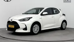 Gebruikt 2021 Toyota Yaris Hybrid Active Hatchback | € 20.750 (Eerlijke prijs)