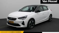 Wit Gebruikt 2023 Opel Corsa-e Hatchback | € 18.940 (Eerlijke prijs)