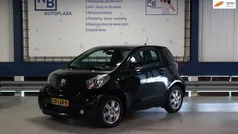 Zwart Gebruikt 2009 Toyota iQ Comfort Hatchback | € 4.950 (Goede deal)