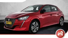 Rood Gebruikt 2022 Peugeot 208 Allure Hatchback | € 15.380 (Eerlijke prijs)