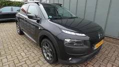 Zwart Gebruikt 2015 Citroën C4 Cactus PureTech Hatchback | € 7.949 (Eerlijke prijs)