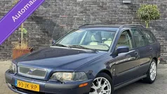 Gebruikt 2002 Volvo V40 Stationwagen | € 895 (Eerlijke prijs)