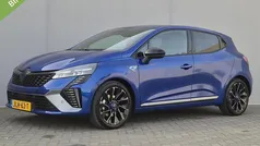 Gebruikt 2024 Renault Clio V Bose Edition Hatchback | € 23.885 (Eerlijke prijs)