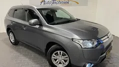 Grijs Gebruikt 2014 Mitsubishi Outlander SUV | € 14.980 (Eerlijke prijs)