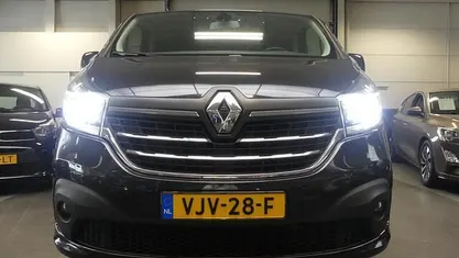 Gebruikt 2021 Renault Trafic Business MPV | € 21.895 (Super prijs)