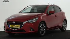 Rood Gebruikt 2016 Mazda 2 Hatchback | € 12.445 (Eerlijke prijs)