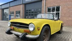 Geel Gebruikt 1973 Triumph TR6 | € 7.900