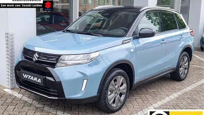 Blauw (metallic) Nieuw 2025 Suzuki Vitara SUV | € 31.998 (Eerlijke prijs)