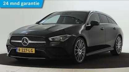 Donker nachtzwart Occasion 2021 Mercedes CLA180 Shooting Brake AMG Stationwagen | € 31.950 (Eerlijke prijs)