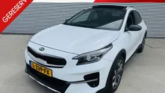 Wit, metallic lak Gebruikt 2021 Kia XCeed SUV | € 24.900 (Eerlijke prijs)