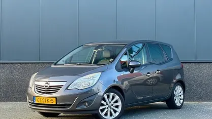 Occasion 2011 Opel Meriva Cosmo MPV | € 3.745 (Eerlijke prijs)
