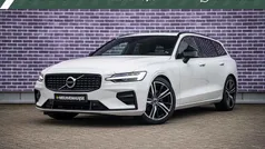 Wit Gebruikt 2021 Volvo V60 R-Design Stationwagen | € 28.399 (Eerlijke prijs)