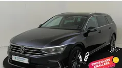 Gebruikt 2020 VW Passat Business Sedan | € 25.450 (Eerlijke prijs)