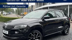 Zwart Gebruikt 2019 Skoda Karoq SportLine SUV | € 28.350 (Eerlijke prijs)