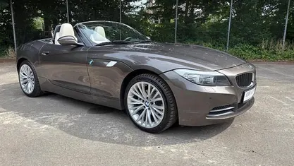 Bruin Occasion 2009 BMW Z4 Cabriolet | € 18.945 (Eerlijke prijs)