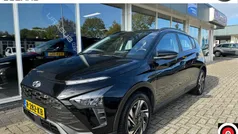 Zwart Gebruikt 2021 Hyundai Bayon Premium SUV | € 17.899 (Eerlijke prijs)