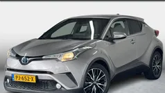 Grijs Gebruikt 2017 Toyota C-HR Executive SUV | € 15.950 (Eerlijke prijs)