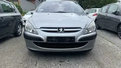 Grijs Gebruikt 2002 Peugeot 307 Sedan | € 1.800 (Goede deal)