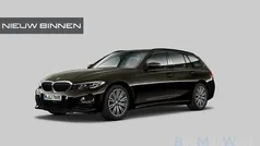 Zwart Gebruikt 2021 BMW 330 Executive Stationwagen | € 34.740 (Eerlijke prijs)